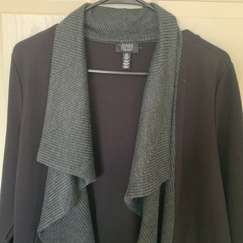Jacket - Picture 2 of 6